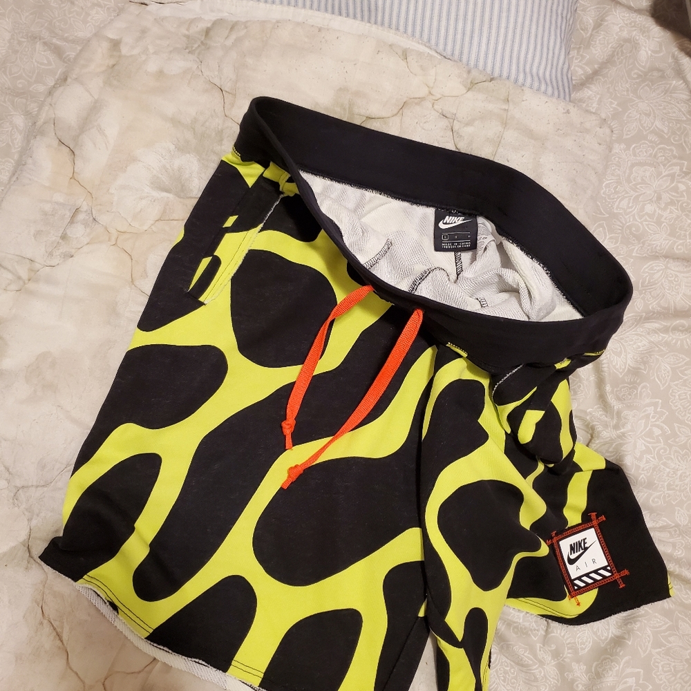 Nike men shorts